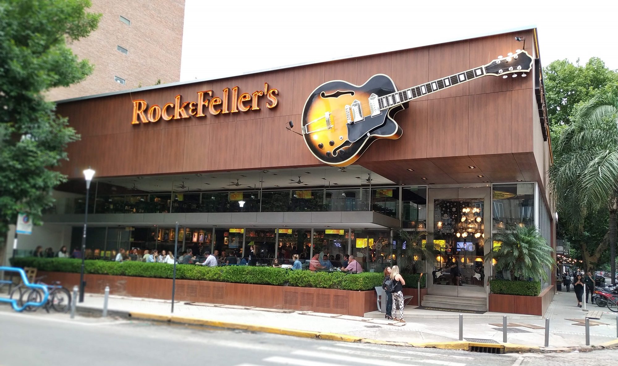 pichincha rock feller
