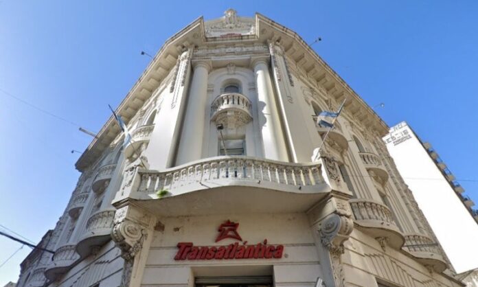 El Merval saltó 31% en dólares tras las elecciones y los bonos soberanos treparon hasta 19%