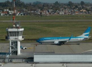Aerolíneas Argentinas refuerza sus vuelos desde Rosario con 6 frecuencias semanales hacia la nieve