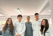 Estudiantes de la Escuela Secundaria Raúl Arino se destacan en el Concurso Nacional de Crecimiento de Cristales del CONICET