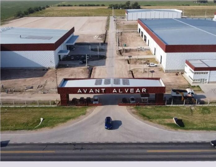 aLVEAR AVANT