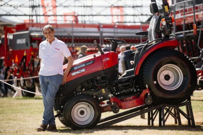 Apache refuerza su oferta en el agro con nuevos tractores