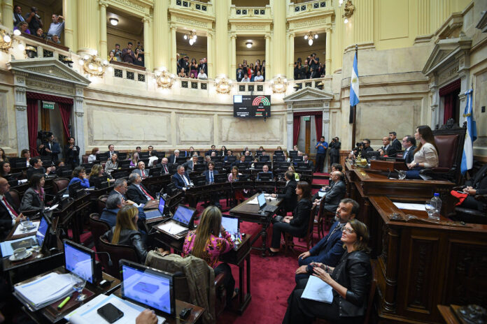 senado b