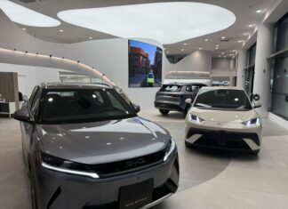 BYD inaugura concesionaria oficial en Rosario y exhibirá los modelos U8 y U9