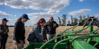 Bayer impulsa la tercera edición del programa que conecta a los jóvenes con la innovación y el agro