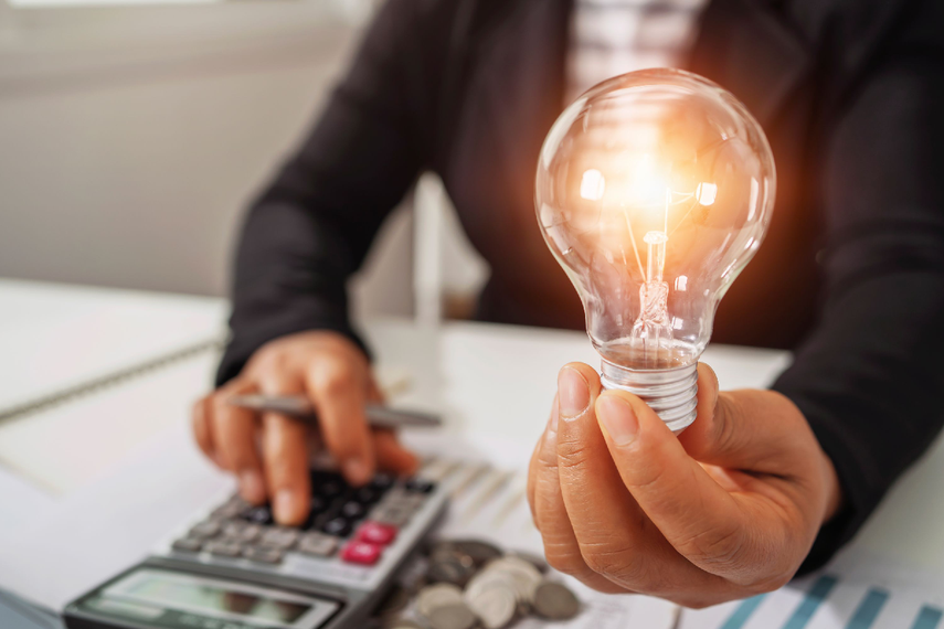 La tarifa eléctrica para comercios e industrias aumentó cerca del 40% en apenas seis meses y más que duplicó a la inflación