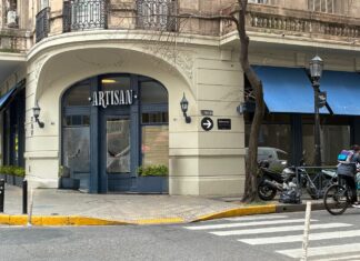 Artisan abrió en Córdoba e Italia y ocupa el histórico local de Pan y Manteca