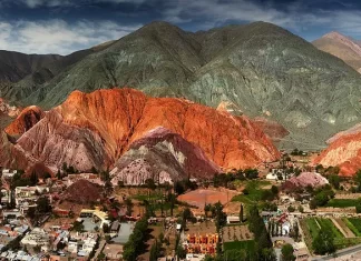 Del cielo estrellado de Iruya a la Quebrada: una escapada para descubrir el Norte Argentino en cuatro noches