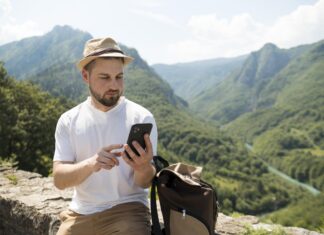 Inteligencia artificial y viajes: cómo la usan los argentinos para inspirarse y planificar