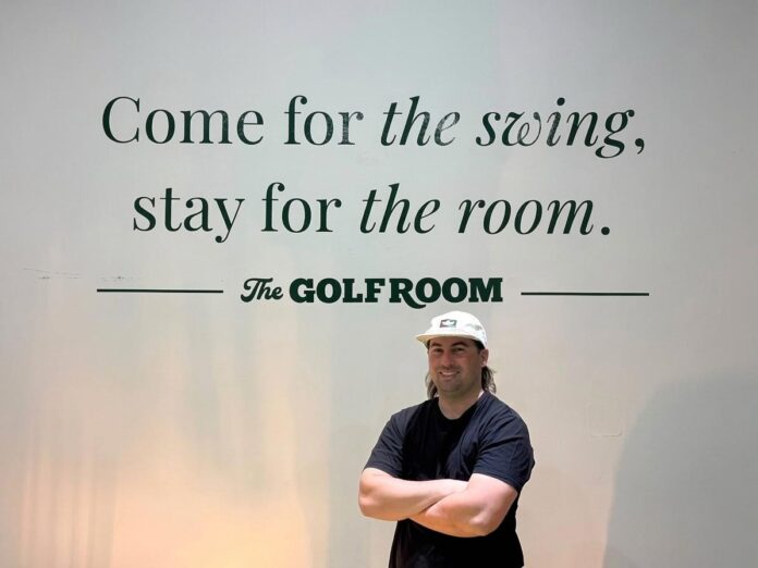 indoor golf